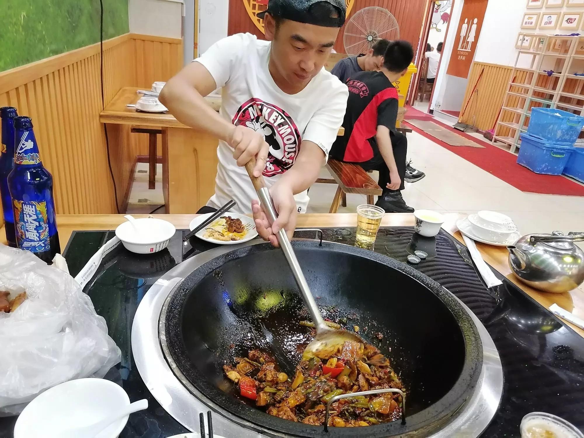 贵州贵阳青岩古镇旅游游记,贵州贵阳青岩古镇迎参观热潮