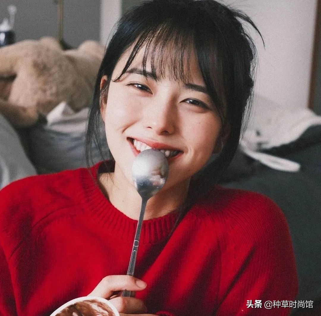 初恋头2020最火不要齐刘海,渣女头黑长直齐刘海