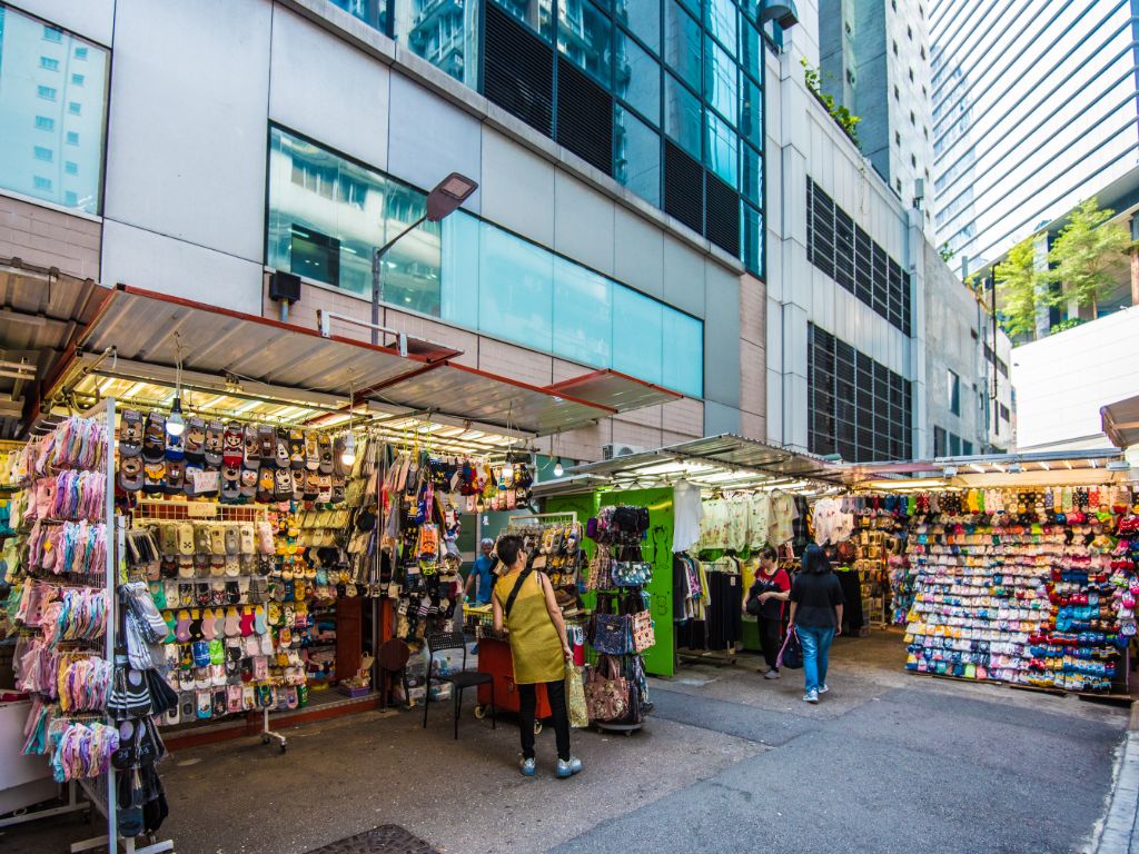 香港挖宝石,香港旧物市集周末逛
