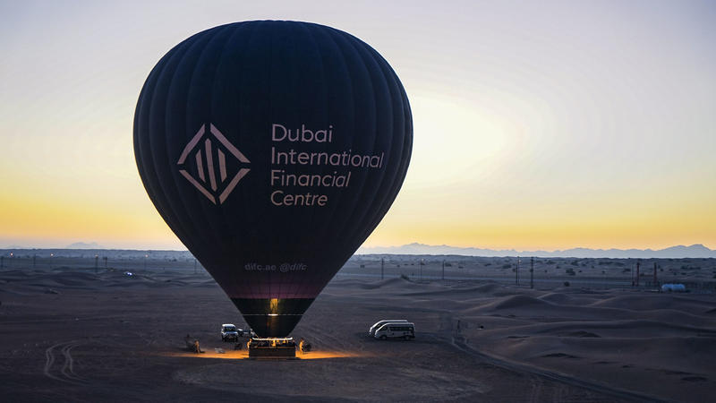 沙漠浪漫之旅迪拜,从天空进入海底