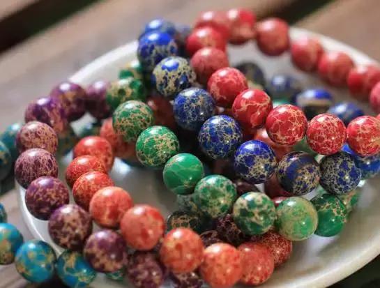 花了近20000块抢漏，抢来的却是3块破石头！