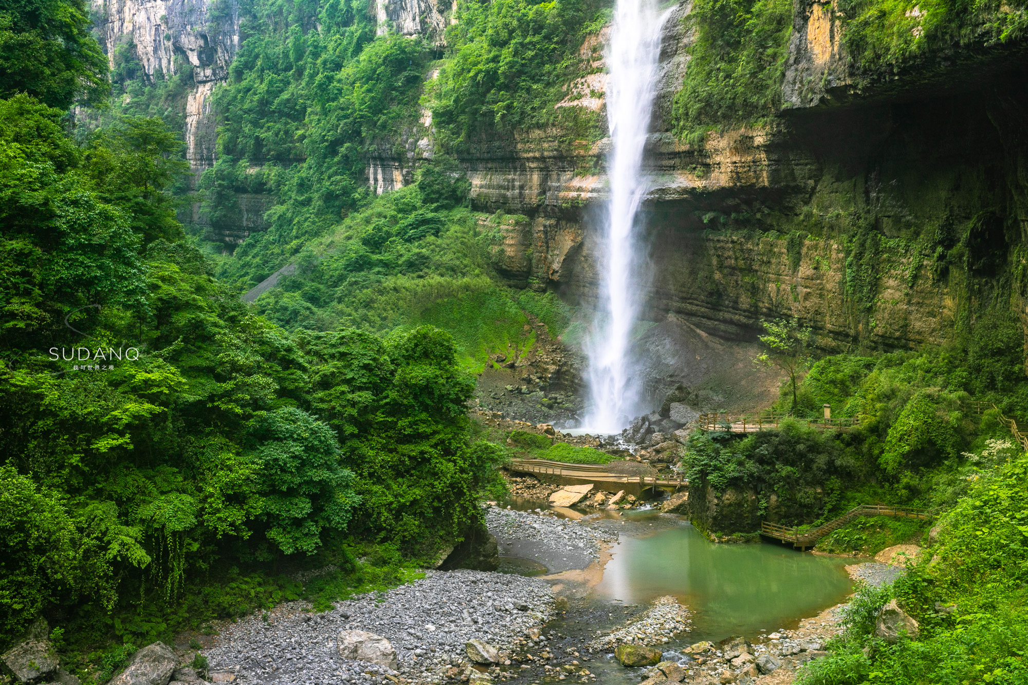 地球最美伤疤马岭河峡谷,地球最美的东非大裂谷