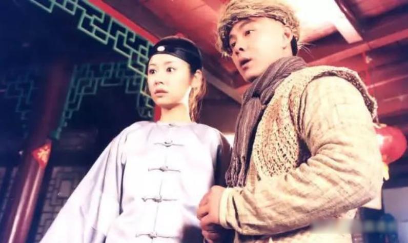 17岁加入tvb跑8年龙套,17岁打工养家