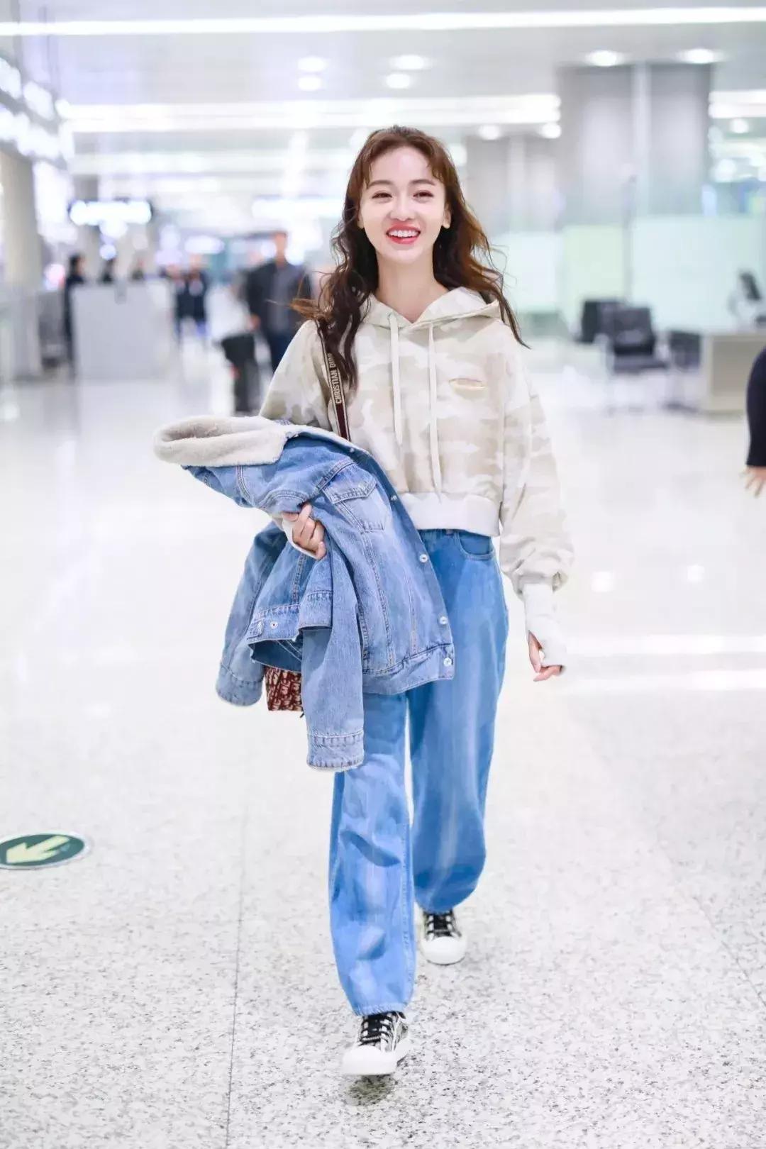 牛仔裤平底鞋穿搭时尚女装,牛仔裤平底鞋搭配视频