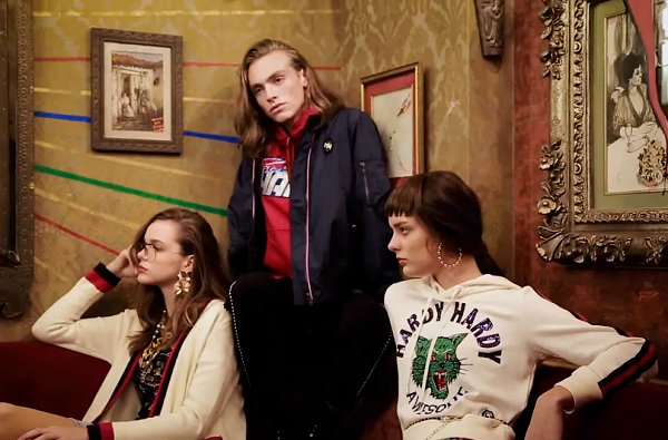 一线潮牌女装品牌有哪些,十大潮牌女装品牌