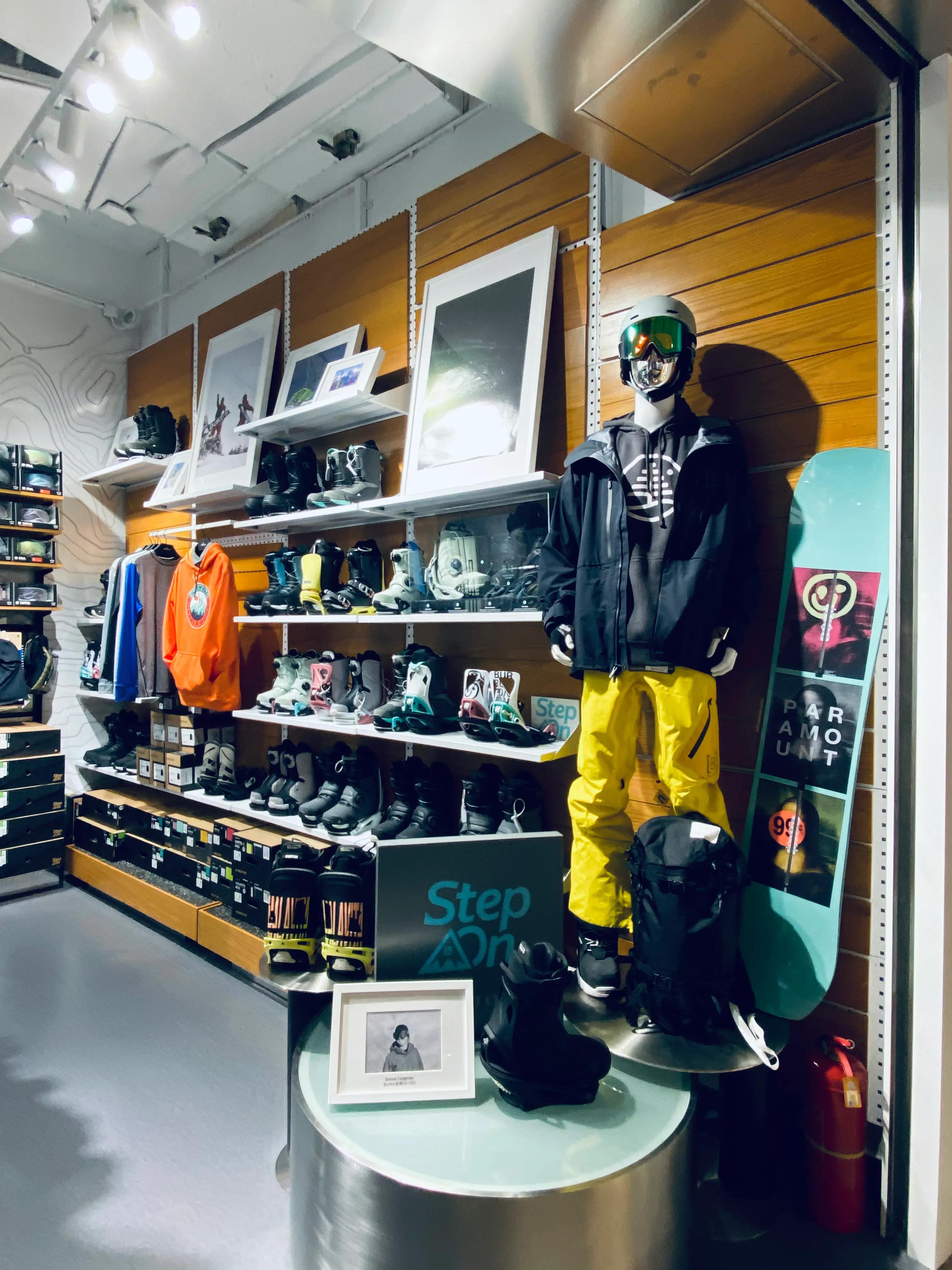 上海静安嘉里中心地址,上海静安嘉里中心店