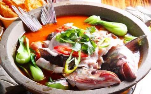 湘菜重庆石锅鱼烤活鱼,正宗湘菜石锅鱼的酱料