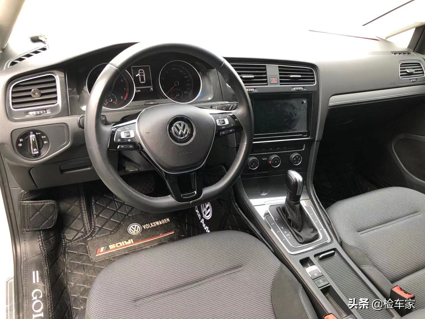 八代高尔夫高配多少钱,八代高尔夫性价比最合适的版本