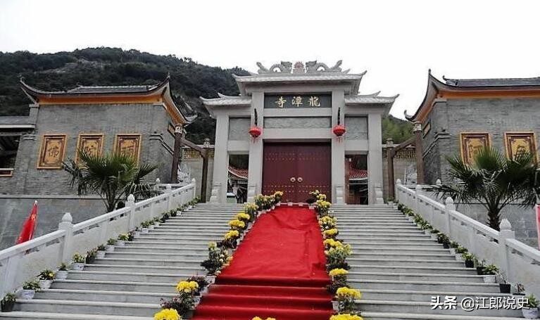 师级干部被*杀虐**，毛*东泽**震怒，*小平邓**迅速部署，歼灭116万人