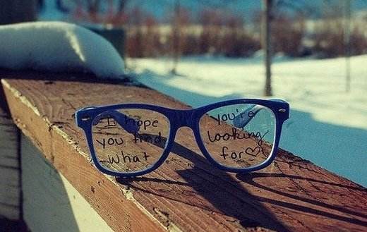 眼镜总往下掉怎么办?教你一个省事技巧,扶眼镜次数减少