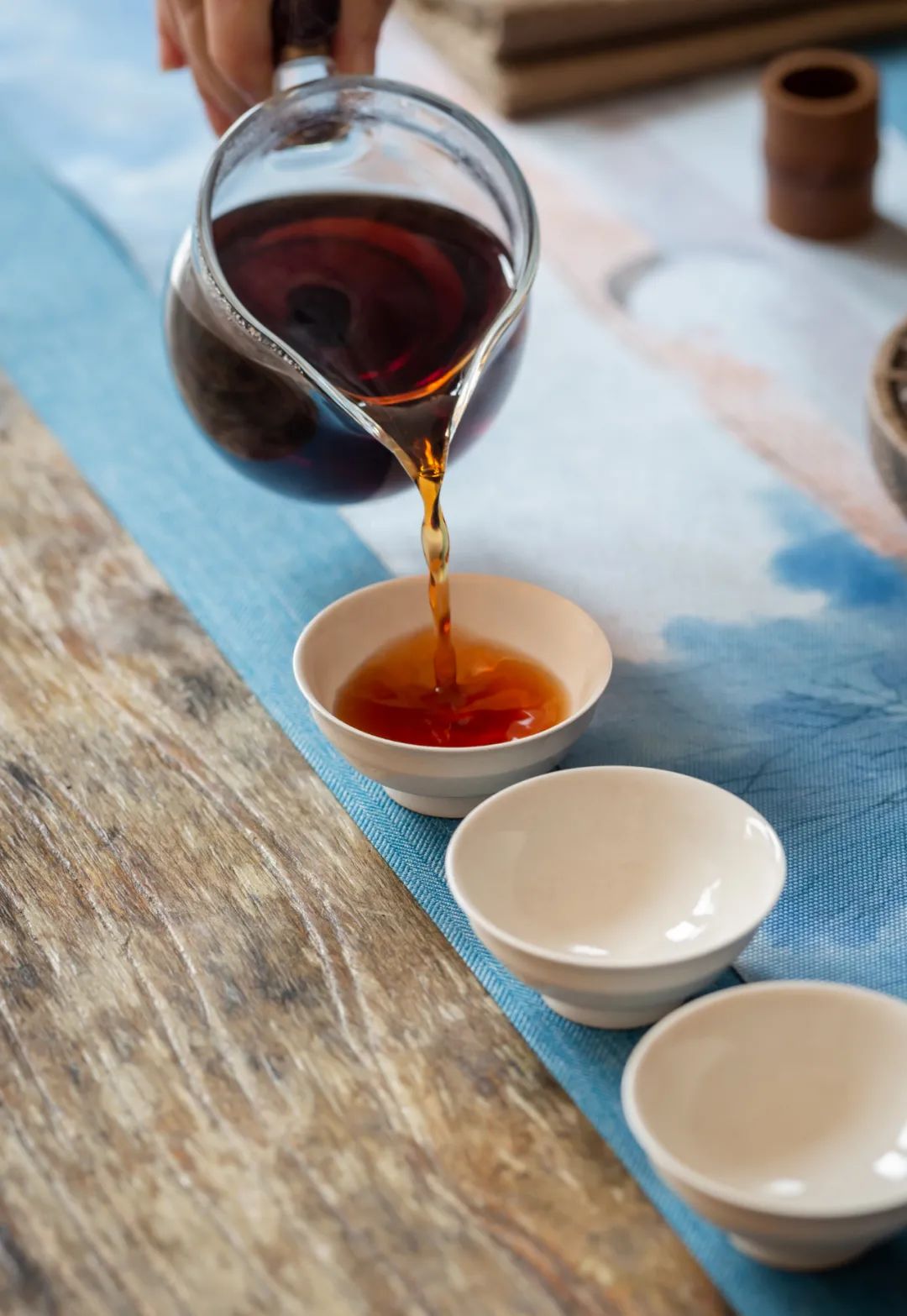 邹记熟普洱500克沱茶2005,邹记红标熟茶357克