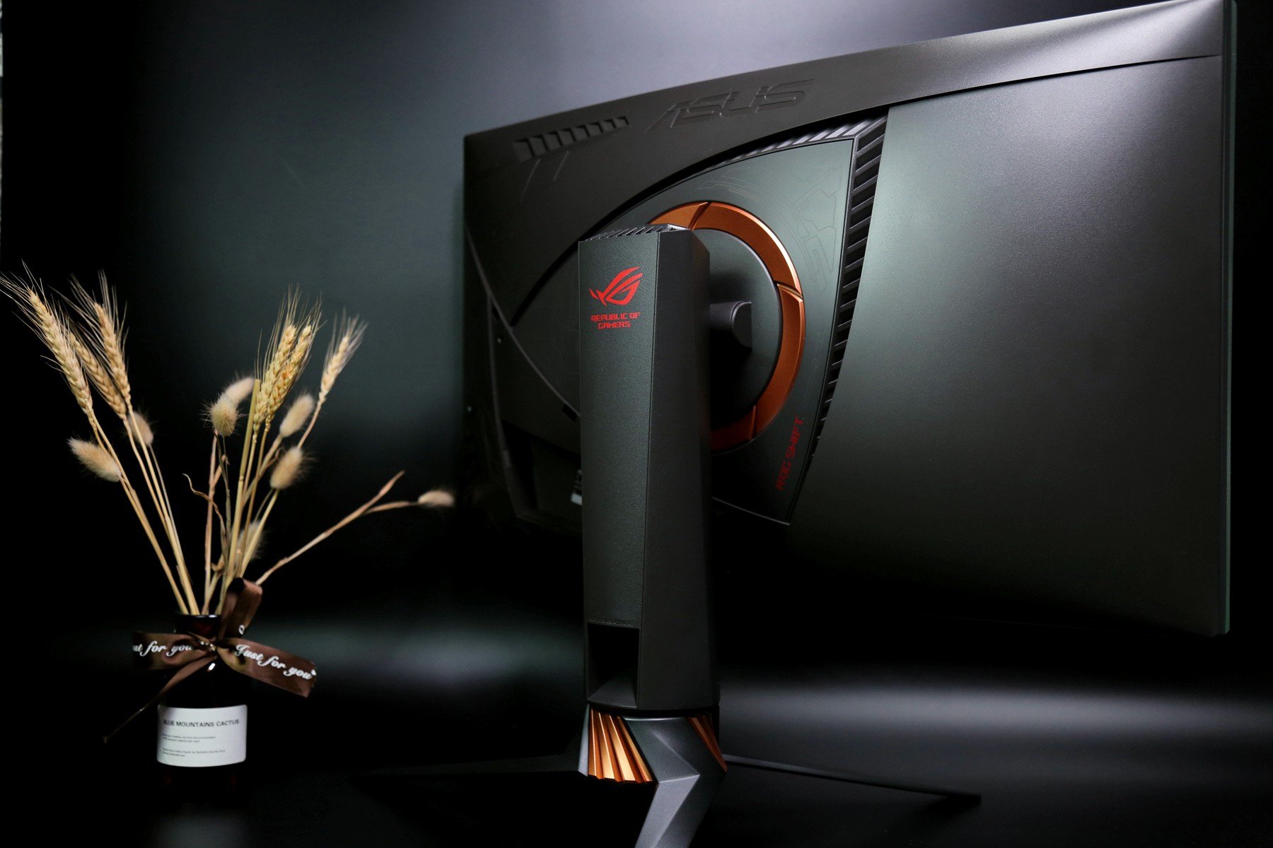 华硕rog玩家国度32英寸电竞显示器,华硕rog玩家国度显示屏测评