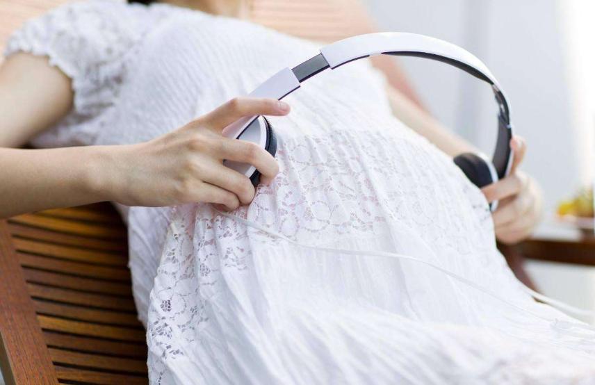 5个月大的胎儿频繁胎动，一查：可能是想见妈妈了