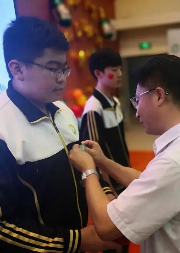 毕业后的泰达二中,泰达二中毕业照