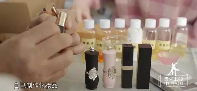 你的口红上黑名单了吗？这些用了会中毒