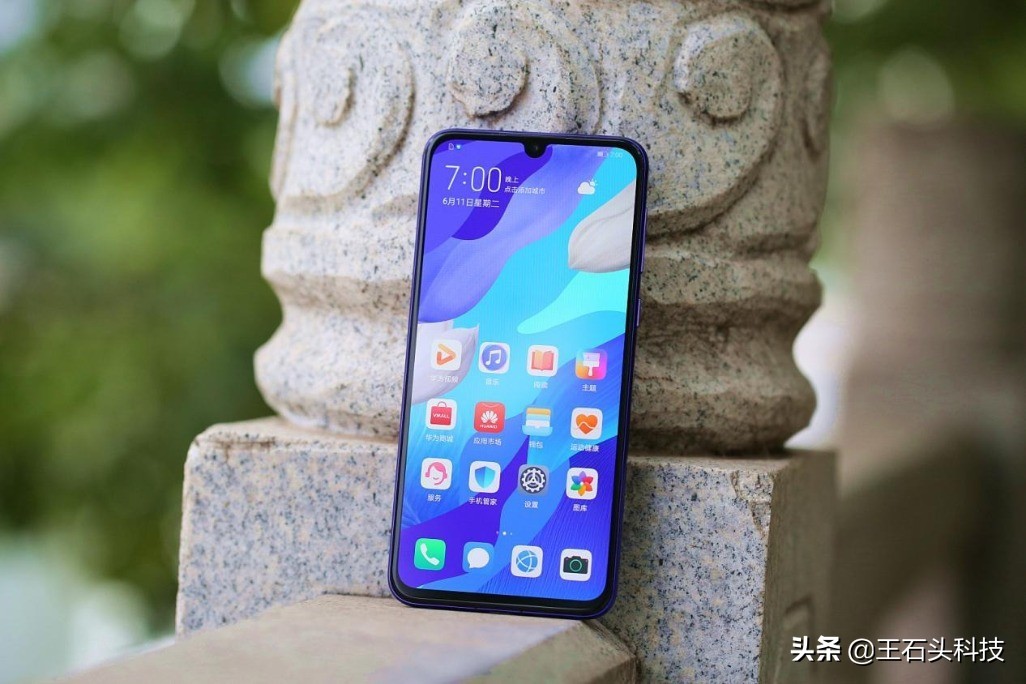 华为ax3pro和tplinkax3000哪个好,华为mate40pro和三星note20ultra