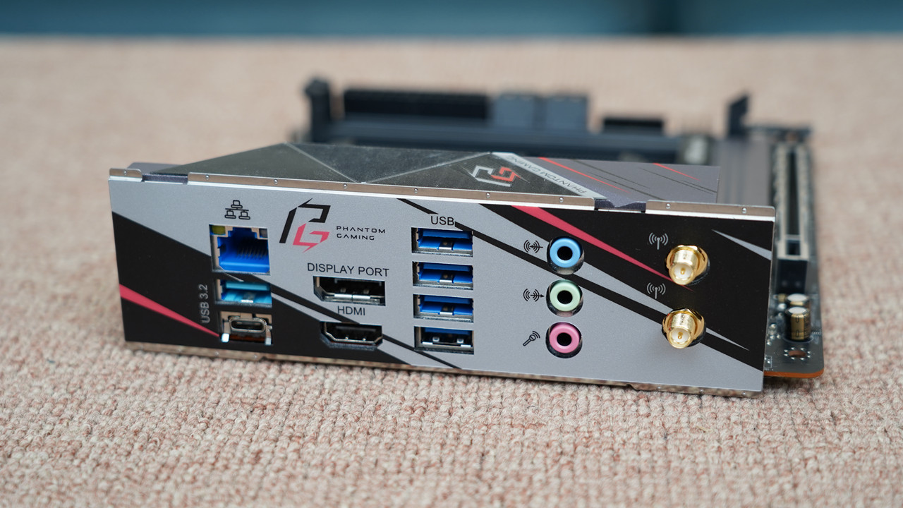 itx三槽显卡机箱,itx机箱能装多大显卡