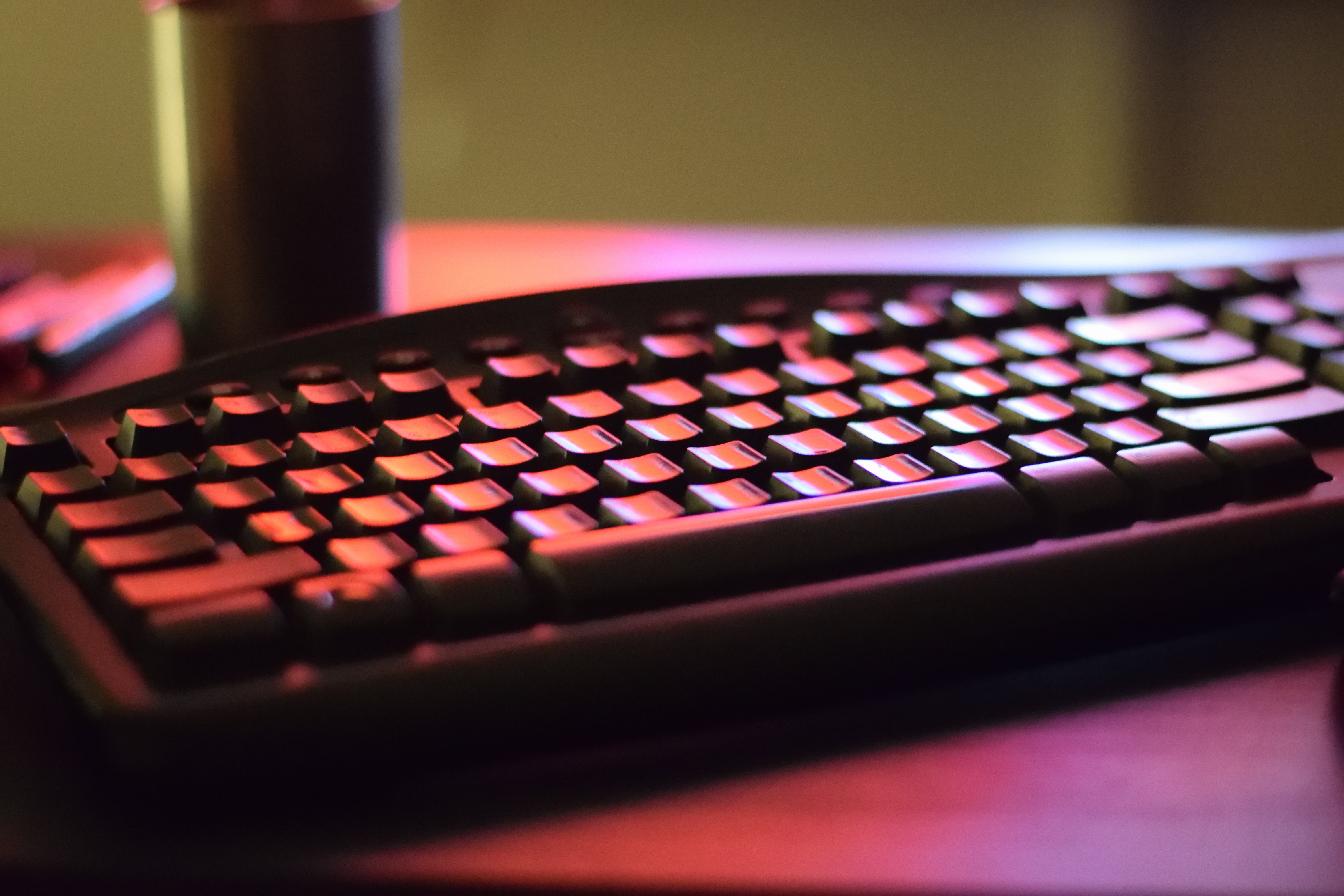 程序员机械键盘四种轴怎么选,红青茶轴机械键盘怎么选