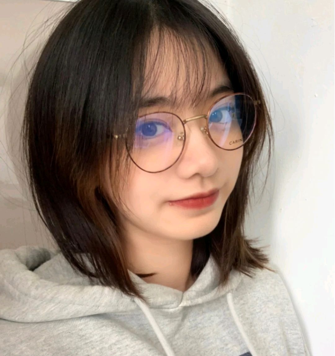 眼镜框如何搭配脸型,眼镜框怎么选择适合脸型显脸小