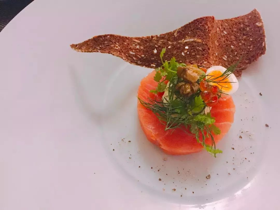 澳门人均万元米其林三店,澳门街边米其林逛吃攻略