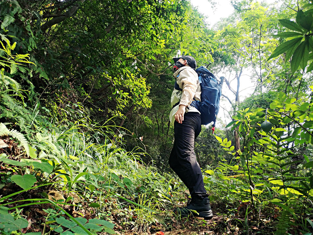 遨游仕登山鞋测评,遨游仕T1全地形鞋