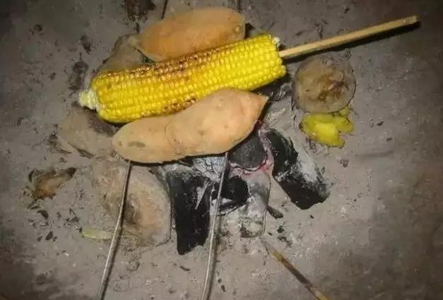 30张珍贵的老照片,47张绝版老相片