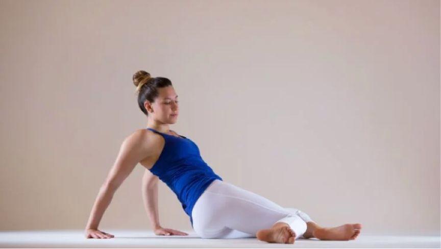 疏通肾和膀胱的瑜伽,膀胱经的养护瑜伽视频