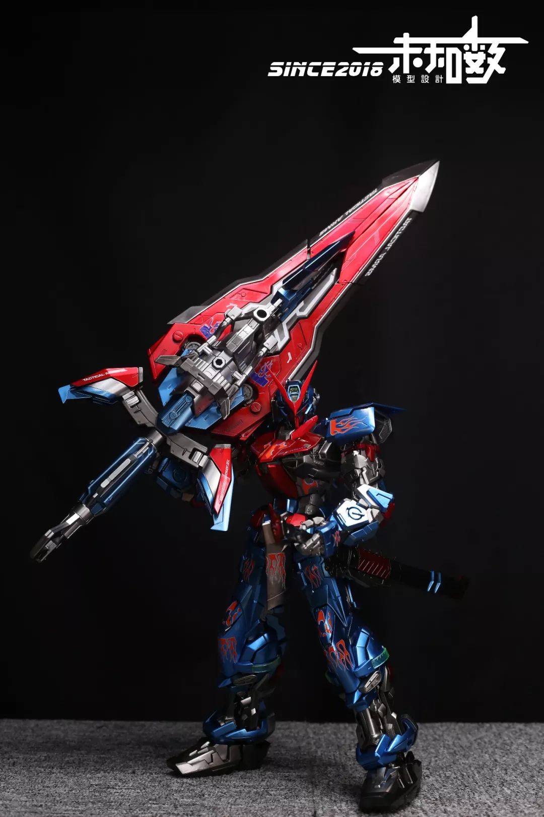 pg异端高达造型,红异端pg高达