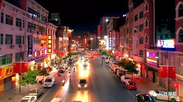 亮化工程让城市灯火通明,新兴县夜景图片