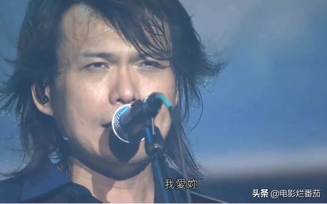 女明星眼中的伍佰,伍佰外表放荡不羁粗犷内心细腻