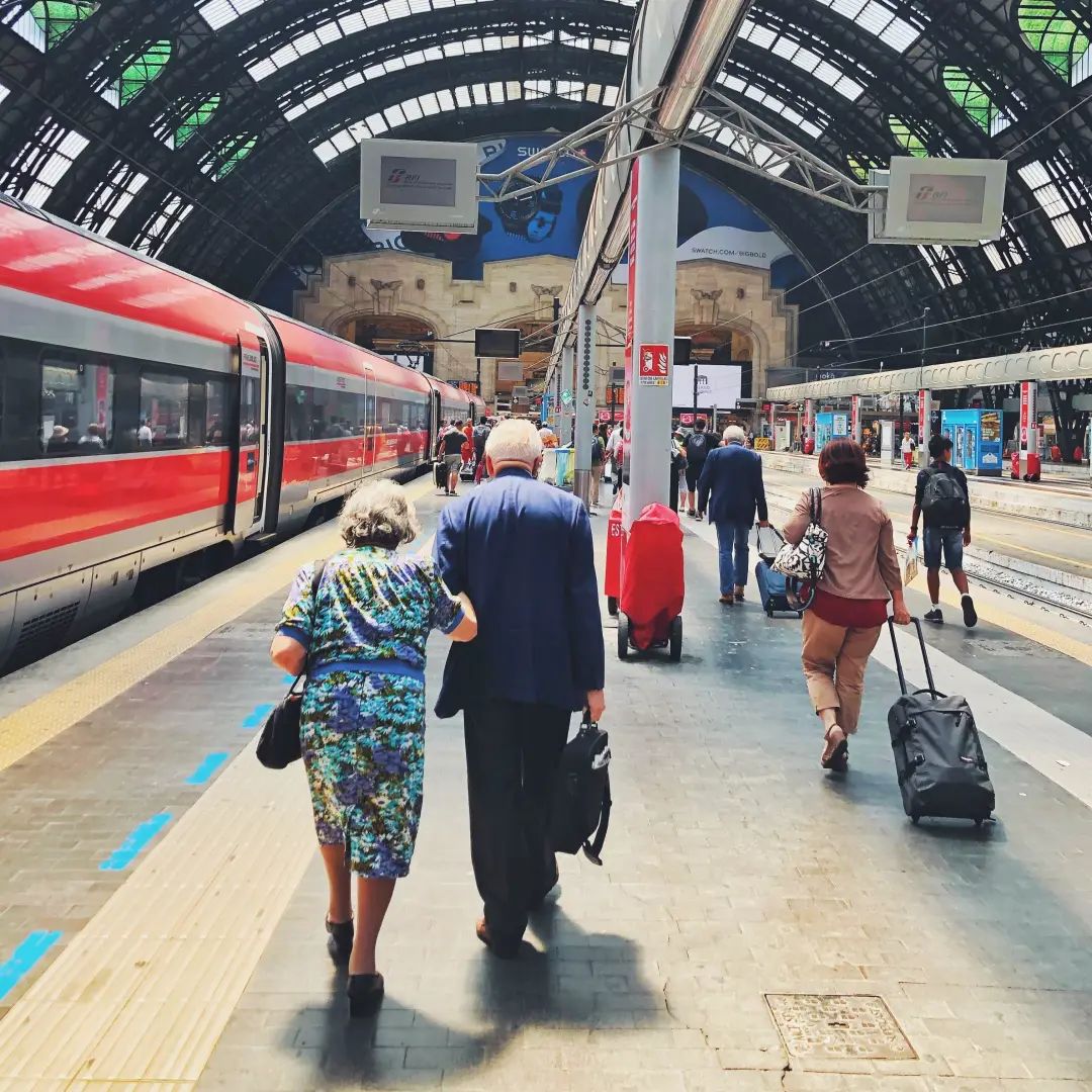 手机超广角镜头简易使用指南,xsmax超广角镜头怎么用