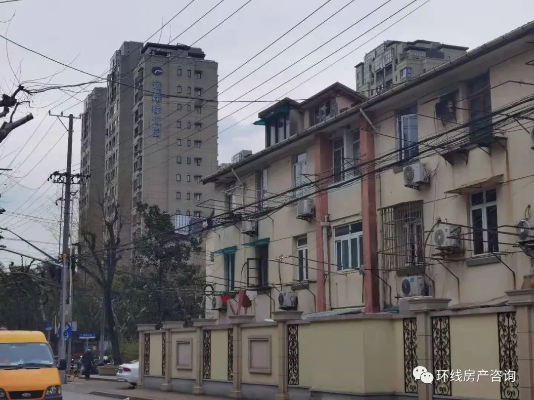 被CAZ抛弃的斜土路，还无房可买？