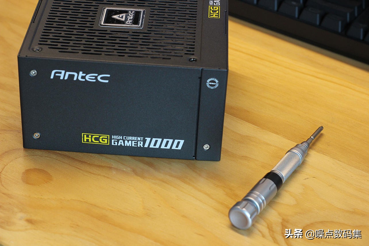 安钛克750w电源拆机,安钛克hcg650w电源安装教程