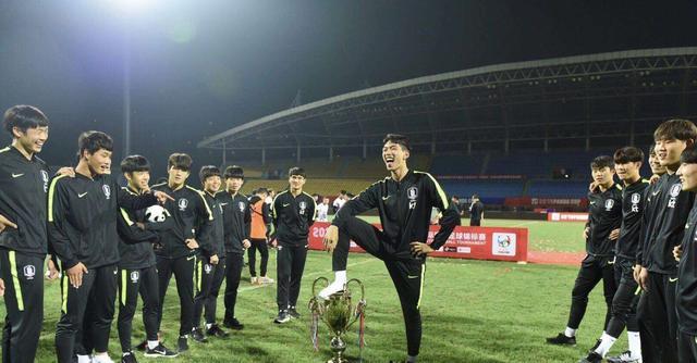 中国男足世界第一,中国男足和世界足球强队