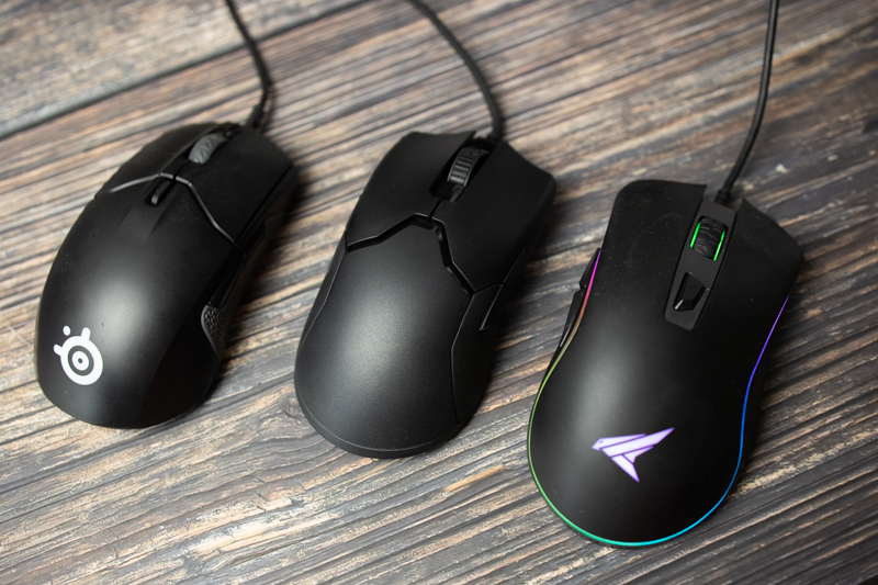 雷蛇razer毒蝰有线鼠标20000dpi,razer雷蛇鼠标三丽鸥测评