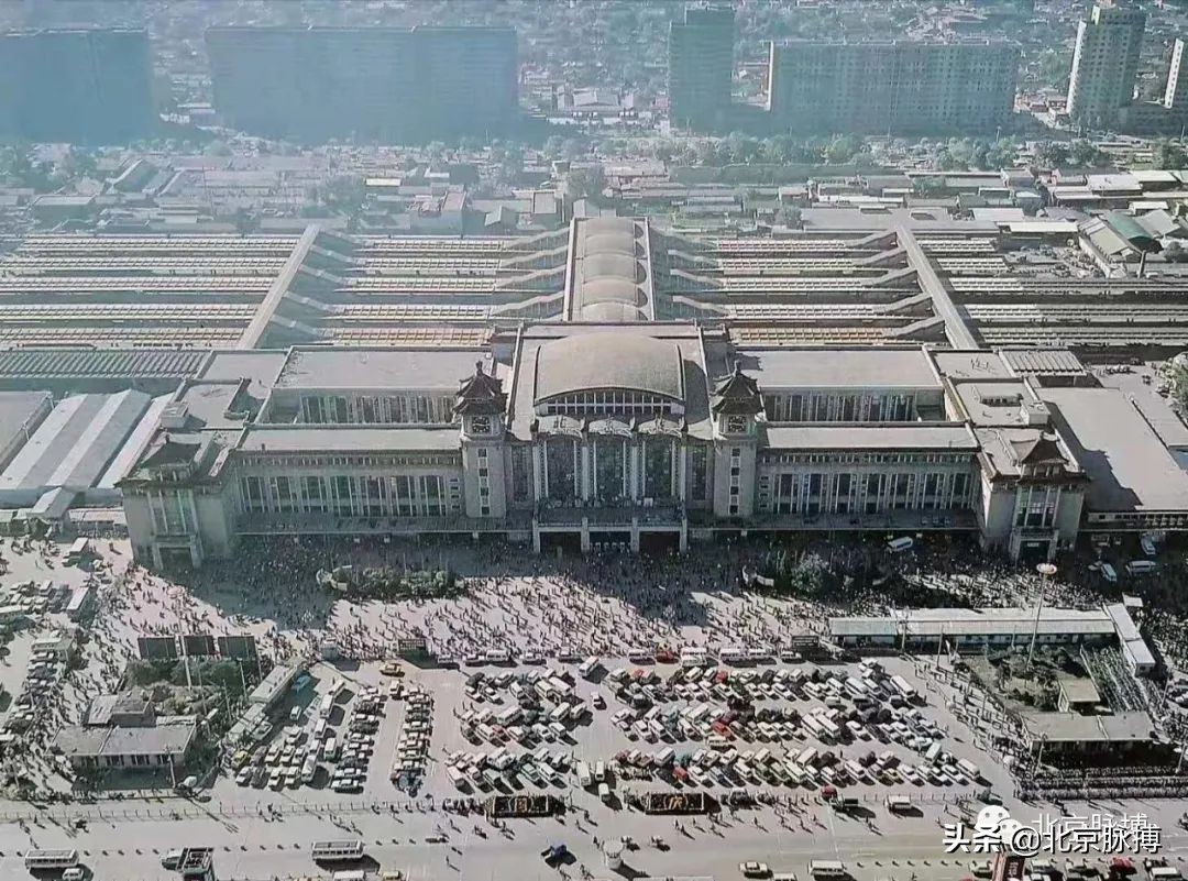 记忆中的北京绘画,这些画最能还原真实的老北京