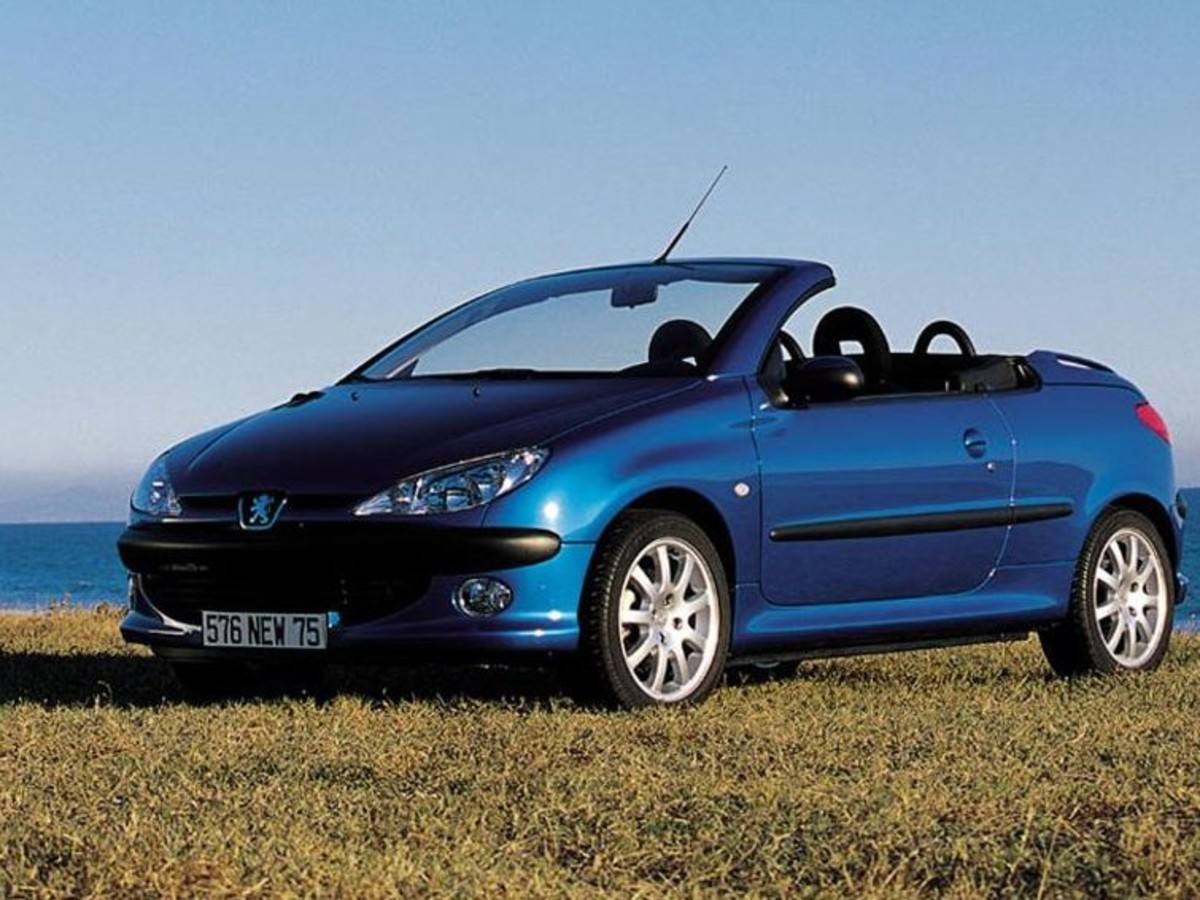 很受欢迎的车,标致206为什么被称为小钢炮车