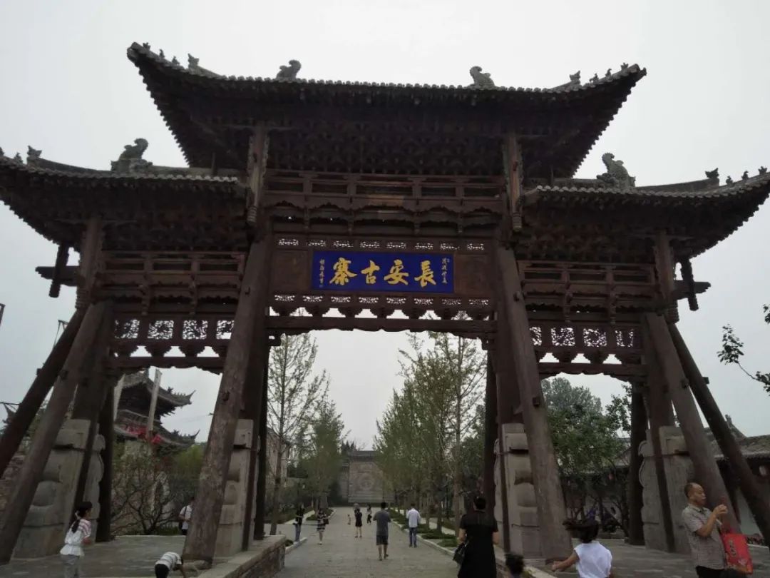 建业组织建业足球小镇一日游,建业足球小镇附近玩的地方