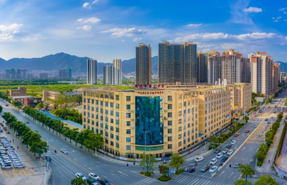 有编制仅面试襄阳一学校招18人,有编制事业单位招录26人