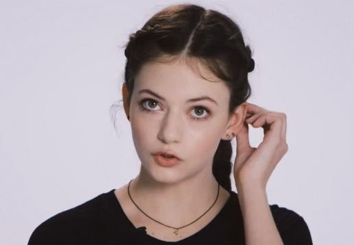 暮光之城贝拉女儿合成照片,暮光之城贝拉死而复生初见女儿