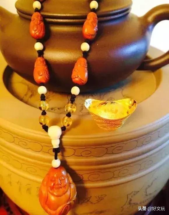 做松子手串,坚果松子做成手串被卖出17万