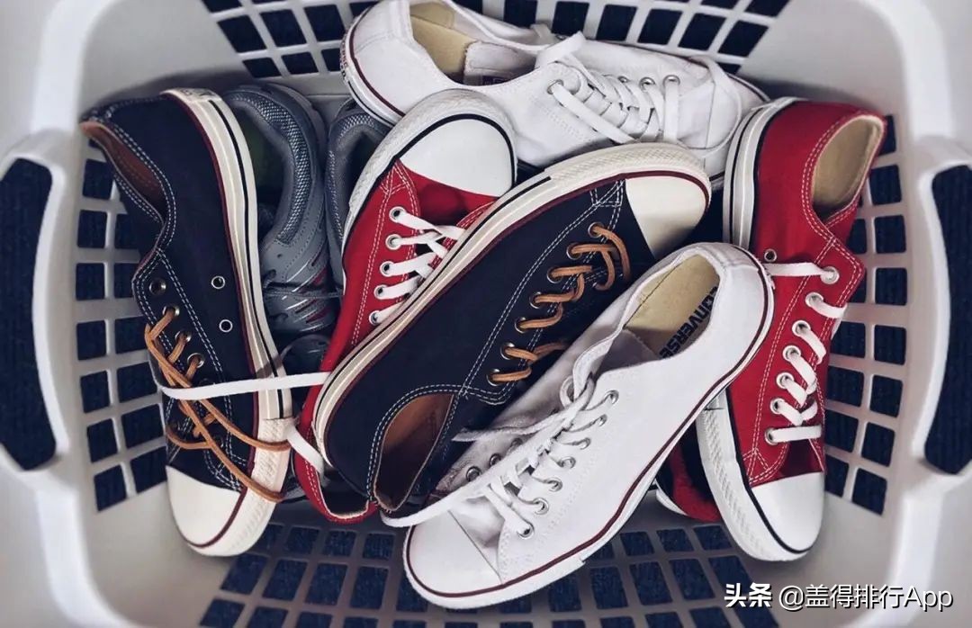 这5款经典帆布鞋还能再流行100年,2020最火十款帆布鞋