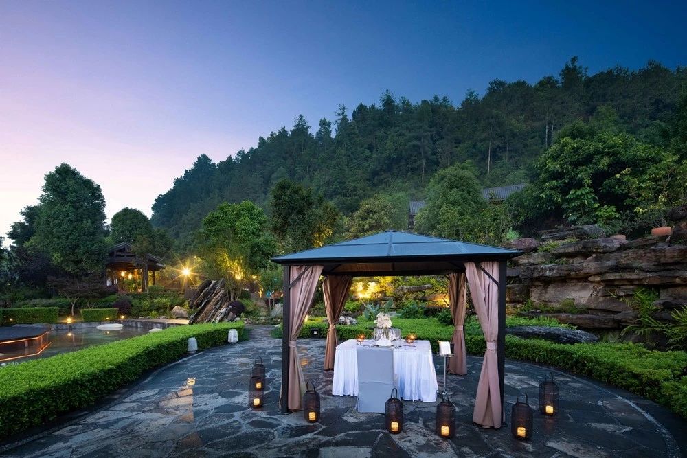 沿着茶马古道，走遍云南秘境中的悦榕庄