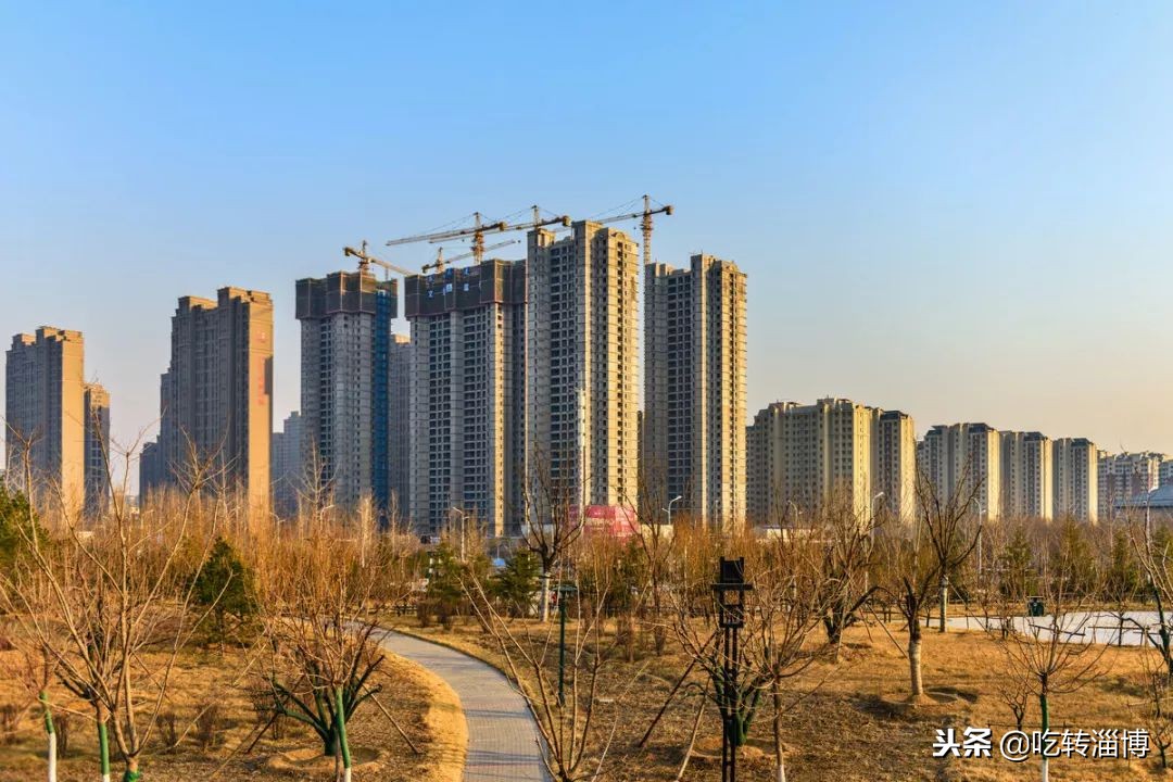 工资3000，还贷5000，淄博人的新老城区大pk，你会站哪边？