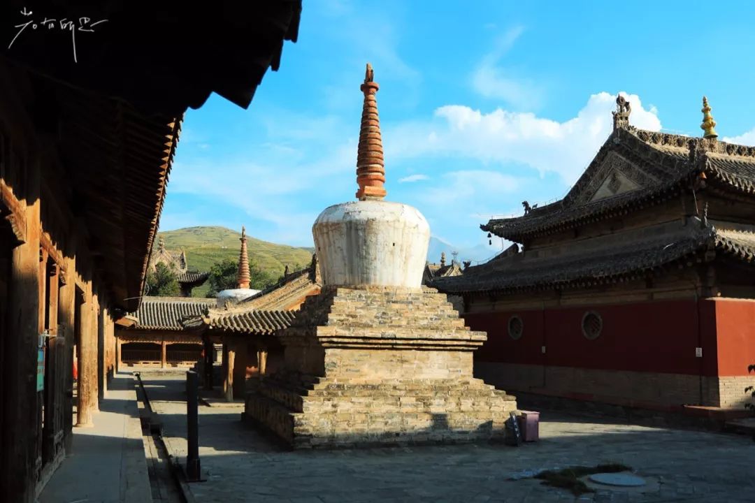 藏在深山里的故宫,青海最古老的藏传寺院