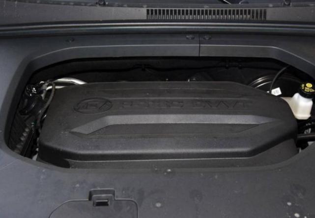 五菱宝骏rs3自动中配落地多少钱,五菱新款汽车上市时间及价格