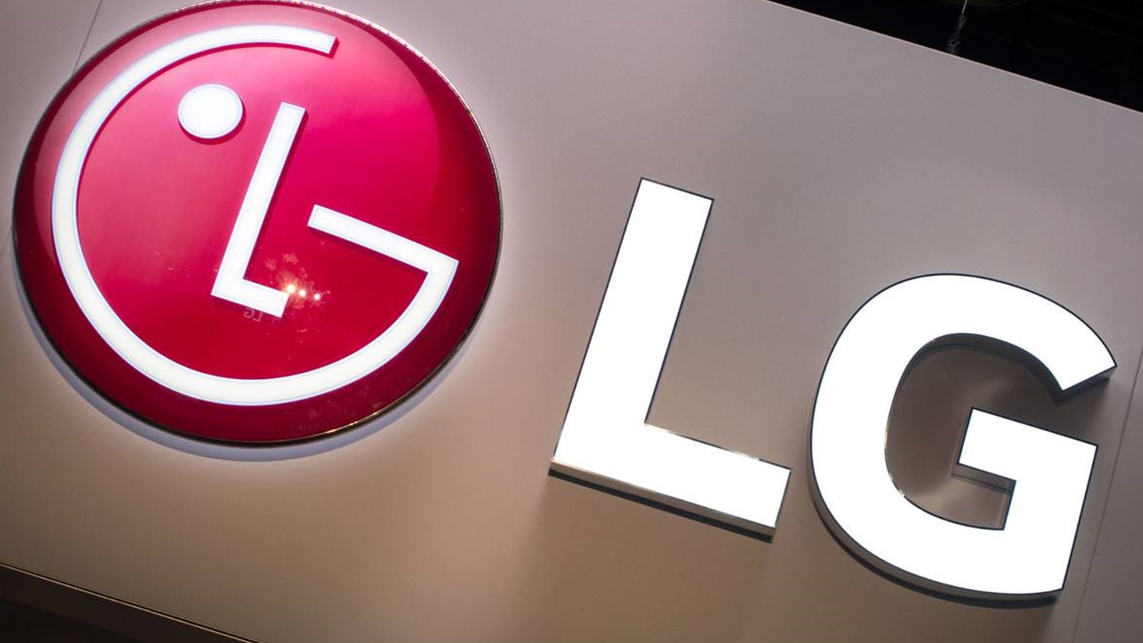 lg撞脸,lg对比红米