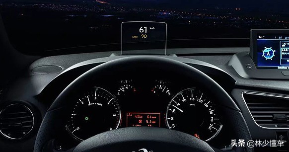 汽车hud抬头显示器,汽车hud抬头显示器好处与坏处