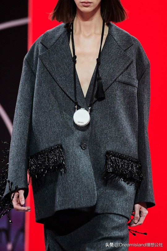 prada2023早春新款包,新款prada时装包晚宴包