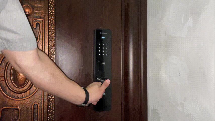 华为智能门锁能不能联控,华为智能门锁与voc哪个更实用